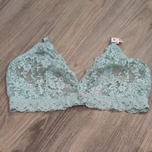 Victoria's Secret Lace Bralette in Light Green Size XL NWT